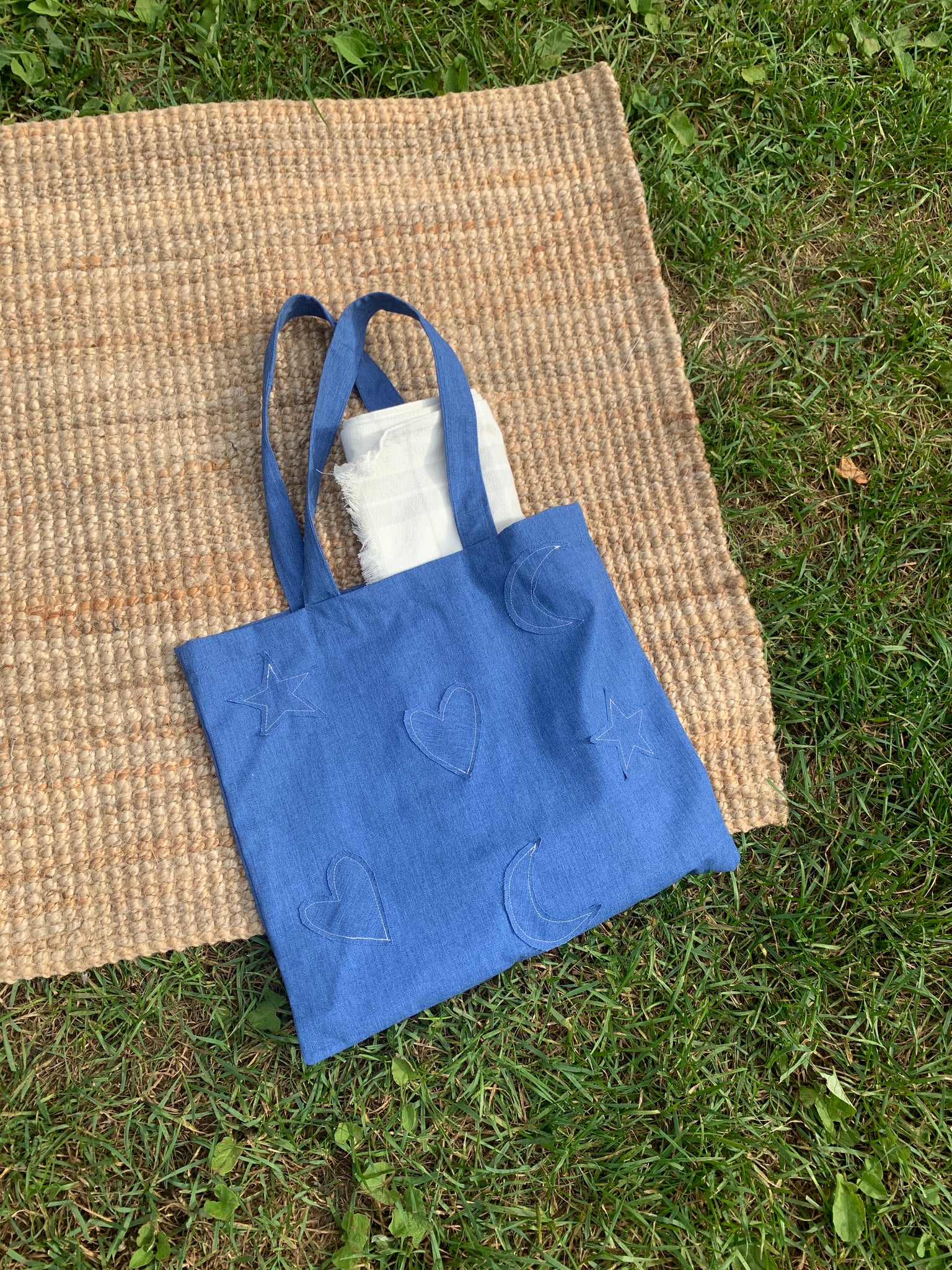 Reversible Shopping Bag Tutorial & Pattern ~ DIY Tutorial Ideas!