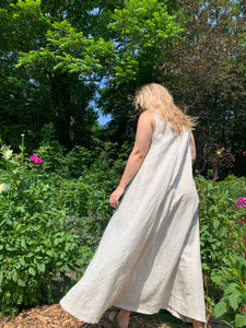 Flowy beige print summer dress