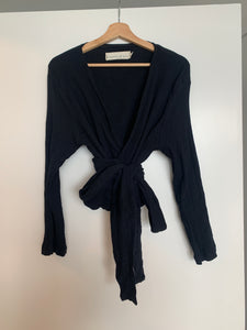 LOA Second Hand | Ease Wrap Top