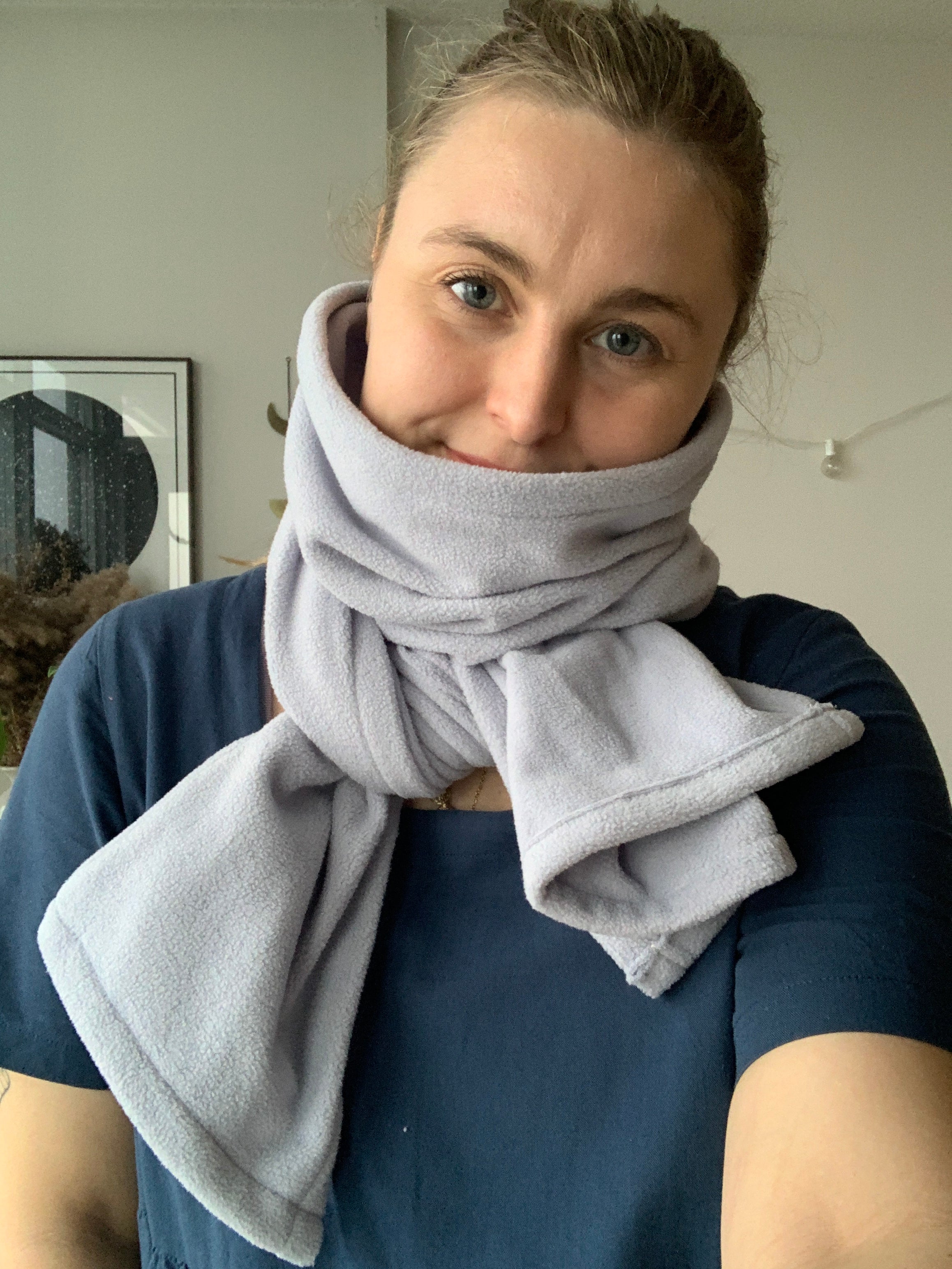 Fleece Scarf | Moonstone – Lights of all